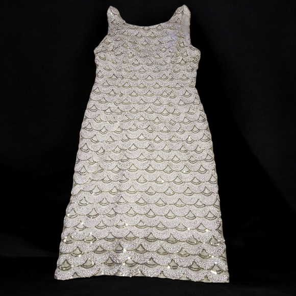 Covington Dresses & Skirts - Covington Womens Sz 6 White Gold Sequin Cocktail Dress Sleeveless